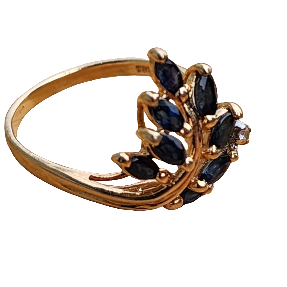 14k yellow gold Diamond sapphire ring size 6 great investment