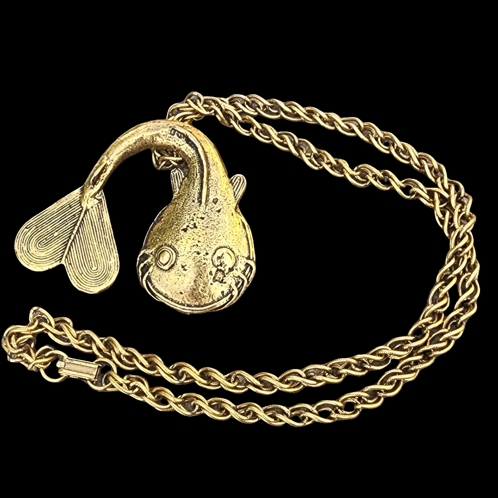 Alva museum replica gold tone catfish fish chunky High fashion necklace