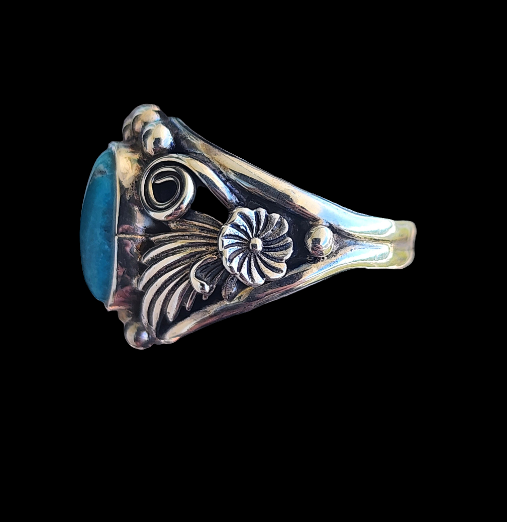 Native american sterling silver ring with turquoise by navajo artist running bear size 8