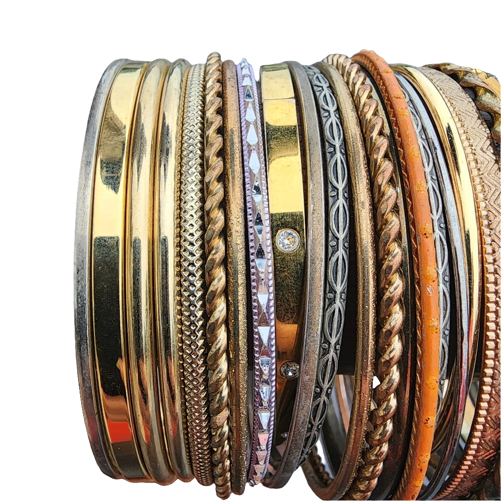 Lot of 40 bangle bracelets jewelry resale wear silver and gold tone