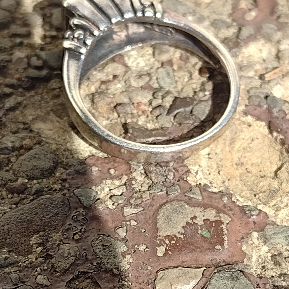 Vintage 925 sterling silver ring size 6.5 abalone shell