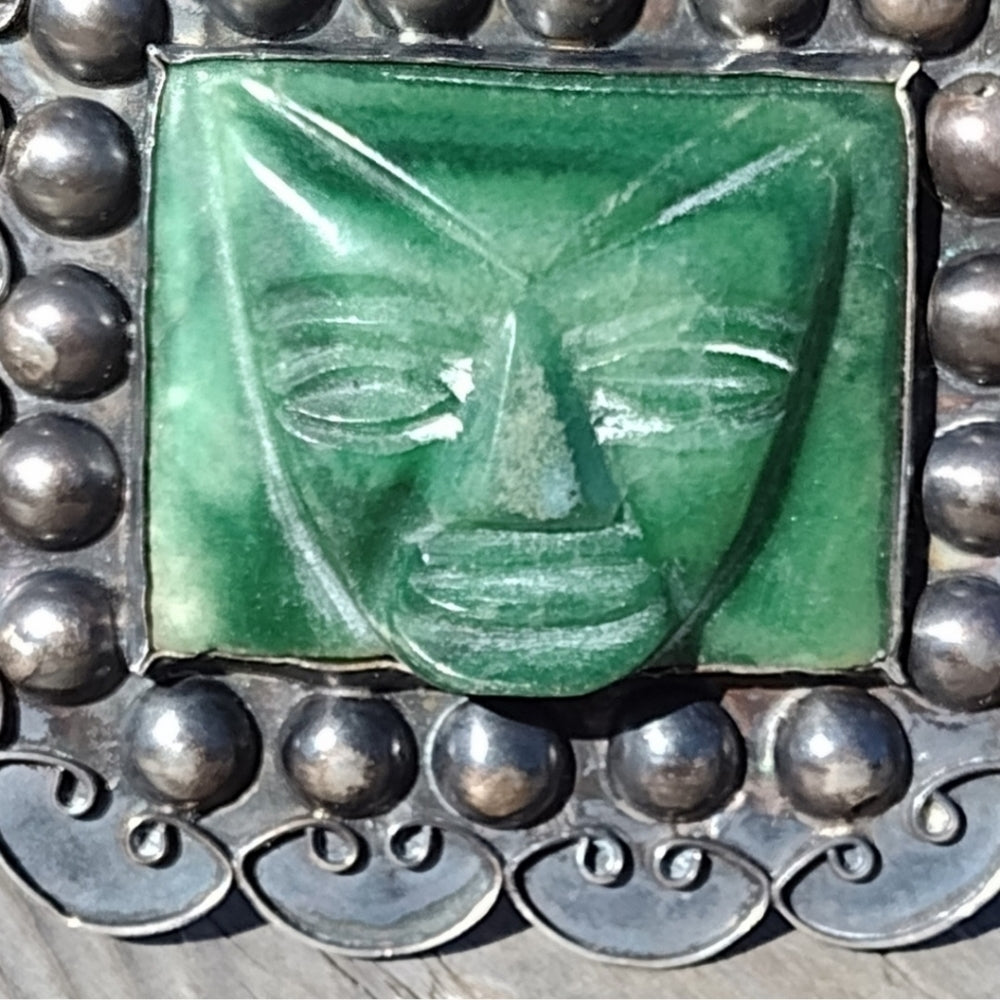 Vintage sterling silver Mexican cuff bracelet green Aztec face jewelry Mexico