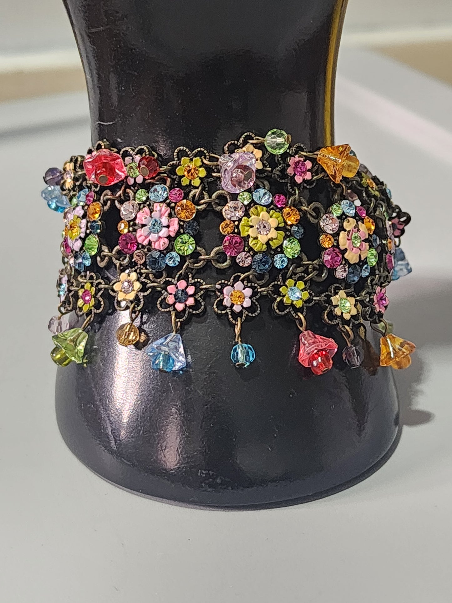 Beautiful floral rhinestone bracelet with dangles
