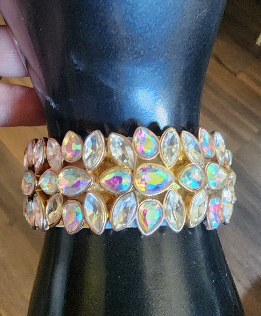 Ann Taylor Aurora borealis rhinestone gold tone Chunky Bangle bracelet designer