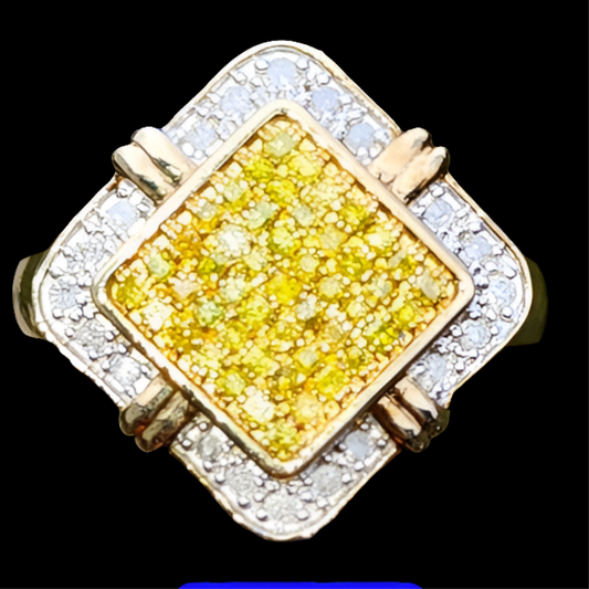 Sterling silver ring with white and yellow diamonds size 6.5