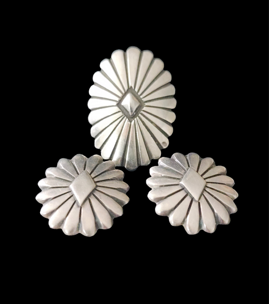 Navajo Native American sterling silver Concho ring size 7 & clip on earring set by Rocking Horse Ranch
