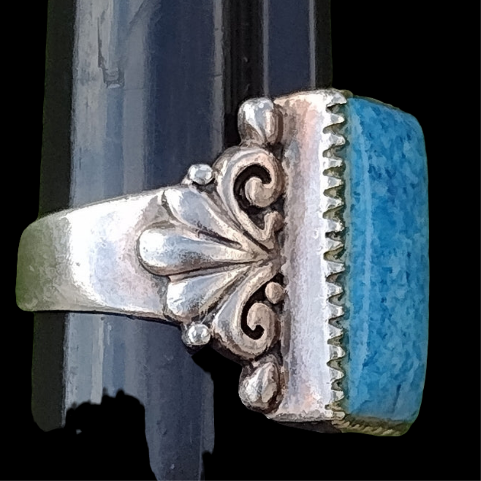 Vintage Sterling silver ring possibly blue lapis size 5.5