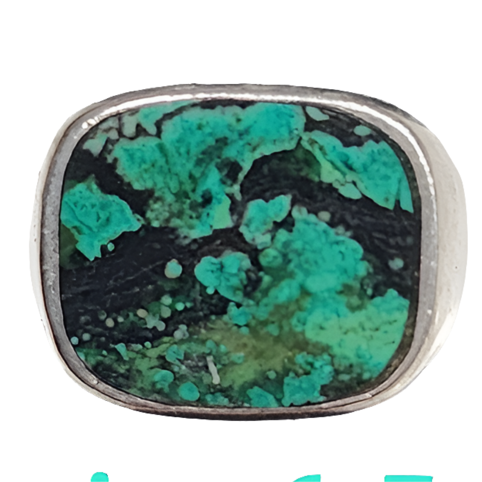 Vintage sterling silver ring made in Israel size 6.5 beautiful green stone