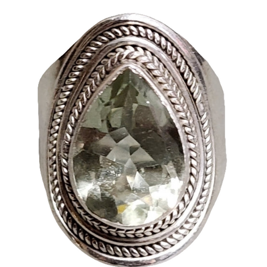Sterling silver chunky tear drop ring with green stone size 7.25