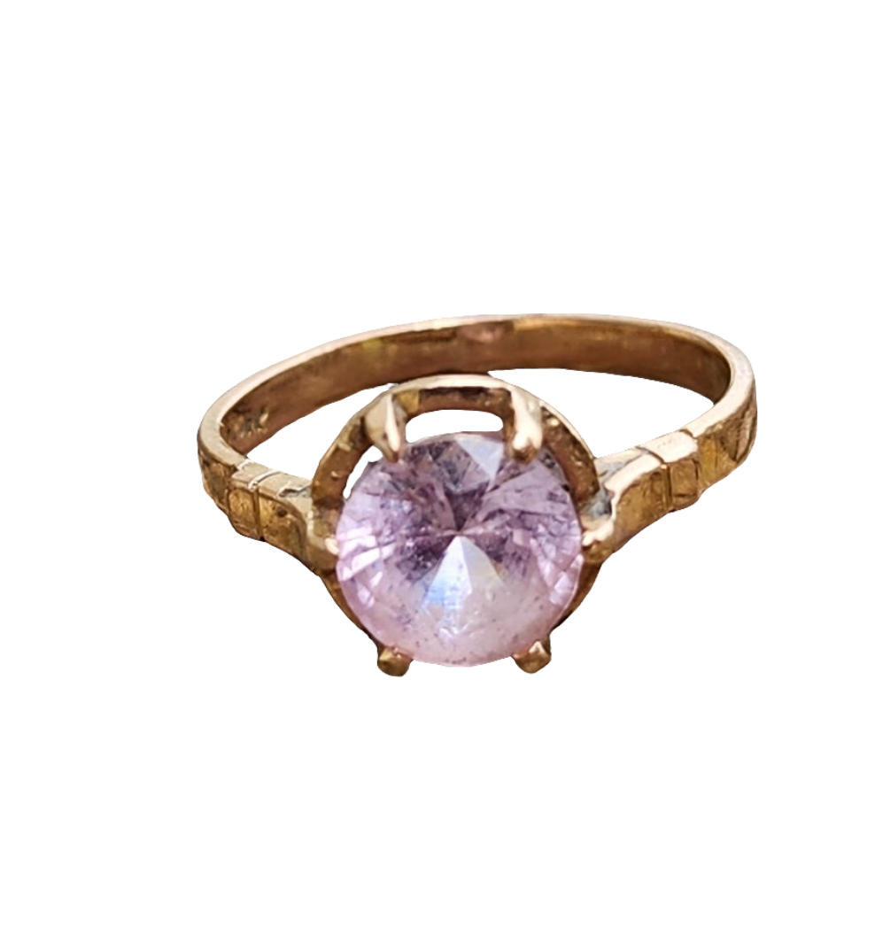 Antique 14k karat yellow gold ring with pink stone size 5.75