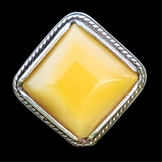 Vintage Sterling silver ring size 8.5 with butterscotch Amber type Stone jewelry