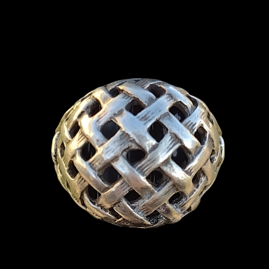 Vintage sterling silver basket weave Dome top ring size 7