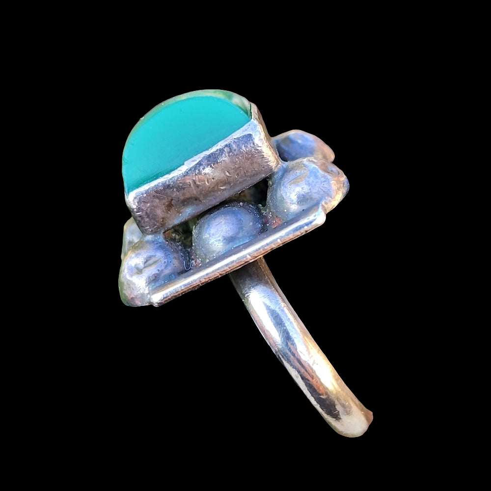Vintage sterling silver ring made in Mexico greenstone size 7