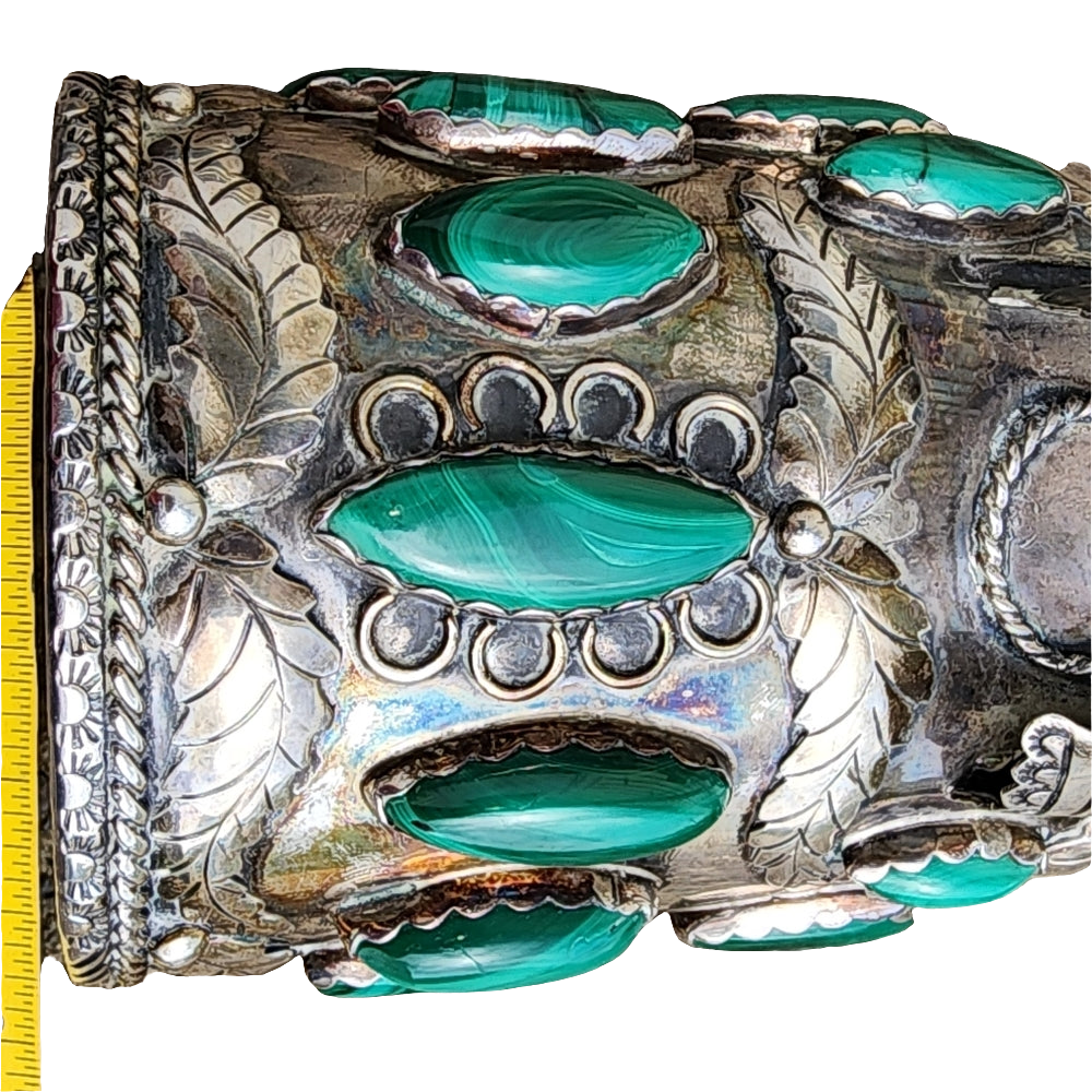 Native American Navajo Jerry Roan sterling silver malachite cuff bracele…