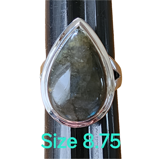 Sterling silver tear drop Labradorite ring size 8.75 fine jewelry