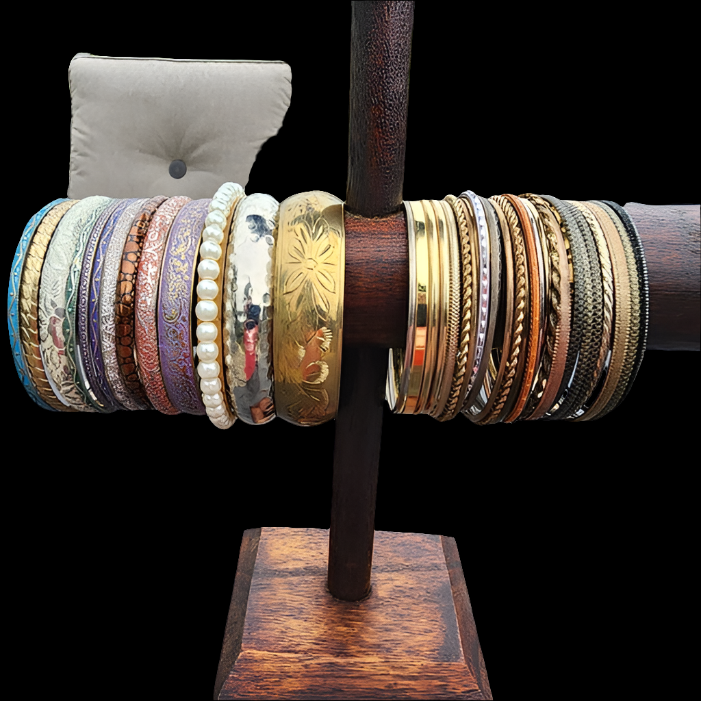 Lot of 40 bangle bracelets jewelry resale wear silver and gold tone
