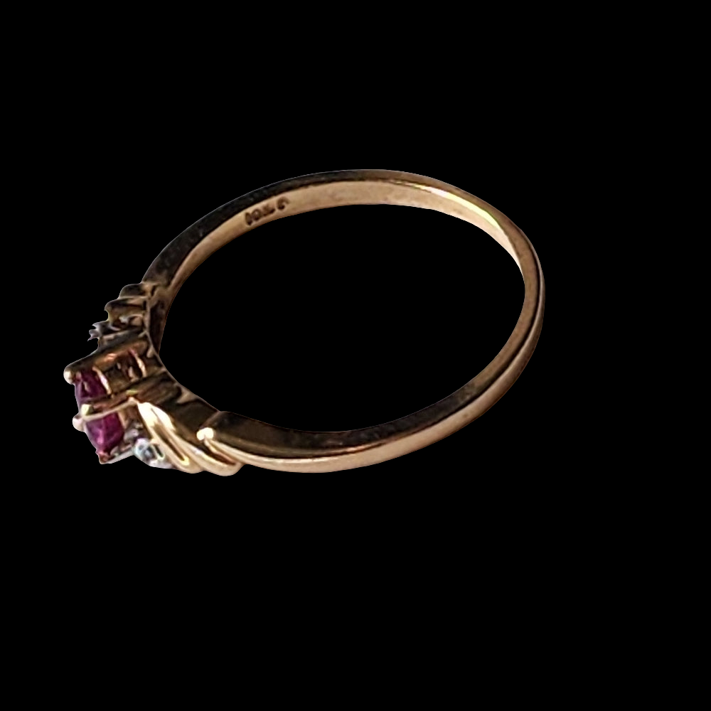 10K yellow gold pink sapphire and diamond ring size 6.5 fine jewelry