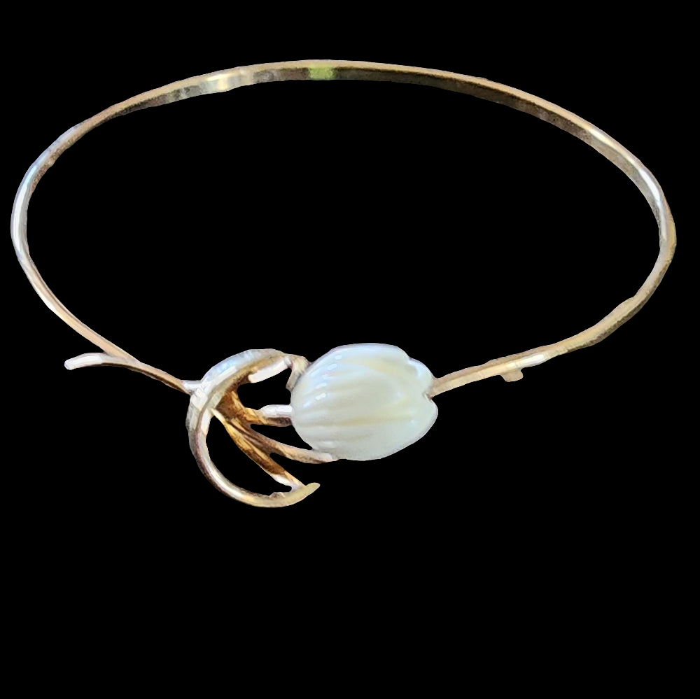 Bundle lot Vintage Avon 3 Bracelets gold tone fashion costume jewelry