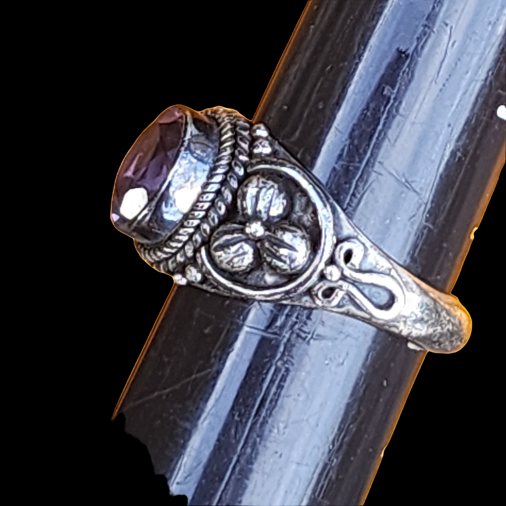 Designer Suart of Bali Sterling silver purple Amethyst flower accents ring sz 7