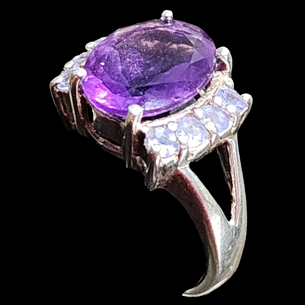 Sterling silver ring with purple amethyst type Stone size 6.5