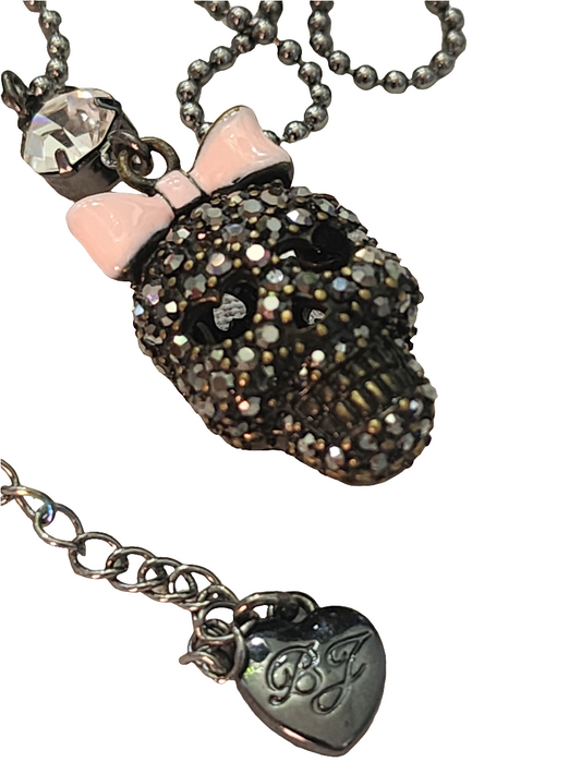 Betsey Johnson rhinestone necklace pendant skull