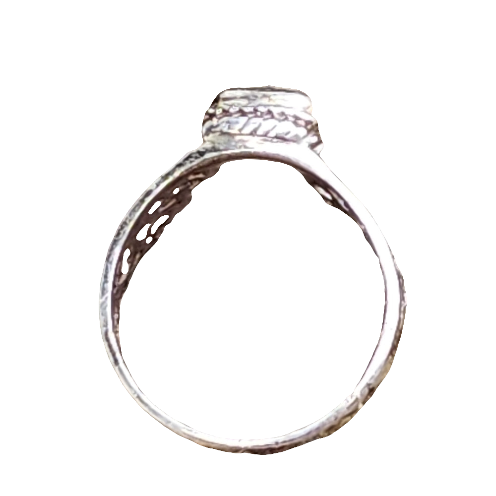 Sterling silver ring with Onyx size 8