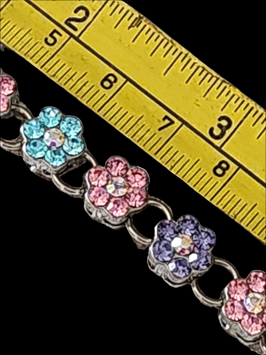 Rhinestone flower floral bracelet with pink blue