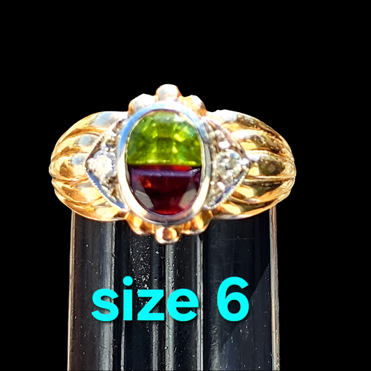Jewerly 10k yellow gold ring Half moon cut Garnet & Peridot 2 diamonds size 6