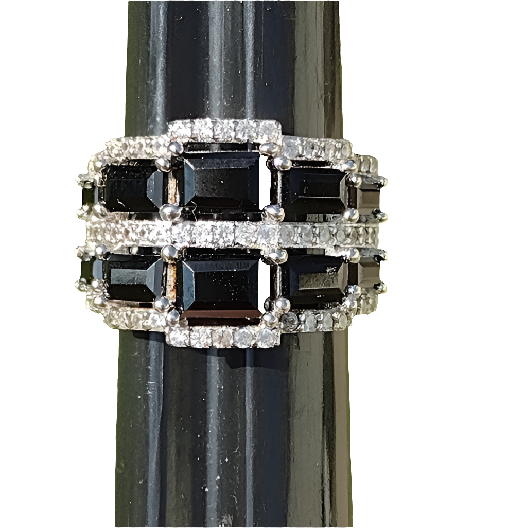 Sterling silver ring size 5 with black and clear stones