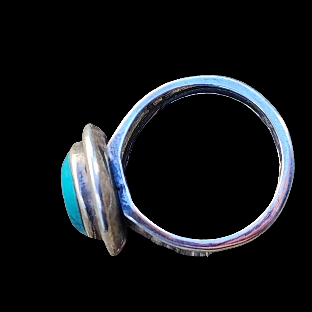 Vintage sterling silver Native American Navajo ring by OTT size 8.5 turquoise