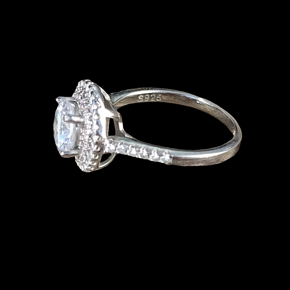 925 sterling silver ring with cubic zirconia size 5.5 great promise engagement