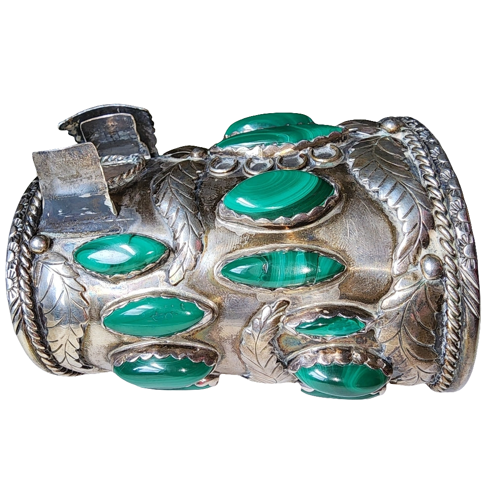 Native American Navajo Jerry Roan sterling silver malachite cuff bracele…