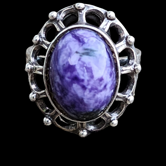 Sterling silver ring with nice Mojave purple type Stone size 6