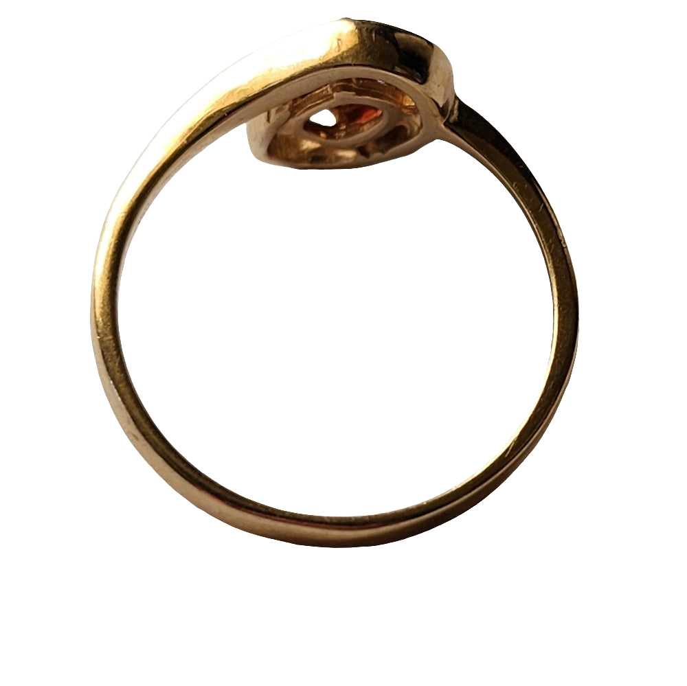 10k yellow gold dainty ring with red garnet size 6.5 fine jewelry