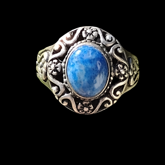 Sterling silver ring by Reliious by Carolyn Pollack size 7.75 blue stone jewelry
