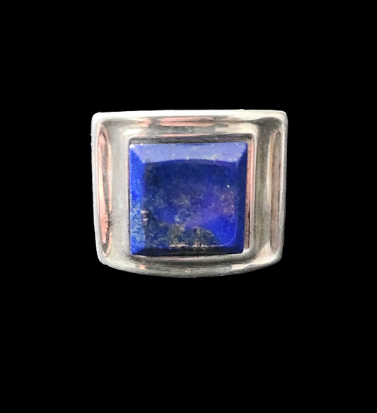 Vintage Sterling silver blue lapis Lazuli ring size 5.5