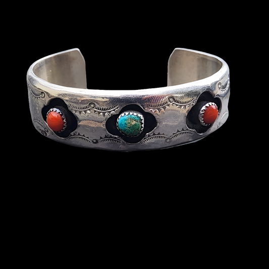 Vintage sterling silver Native American turquoise Coral cuff bracelet si…