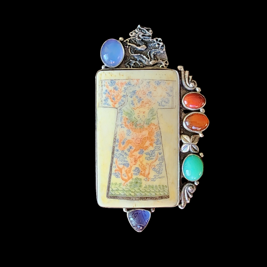 Designer AKR sterling silver brooch / pendant dragon shirt with gem stones