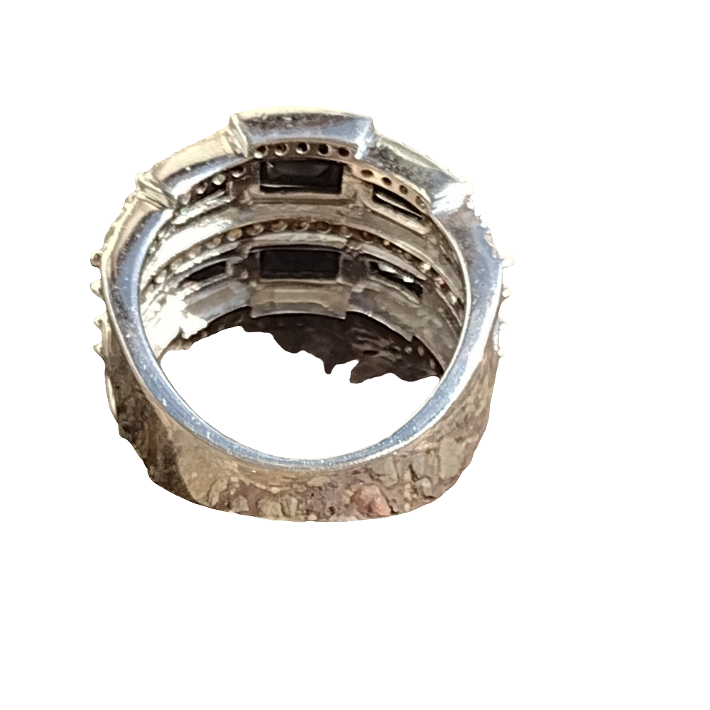 Sterling silver ring size 5 with black and clear stones