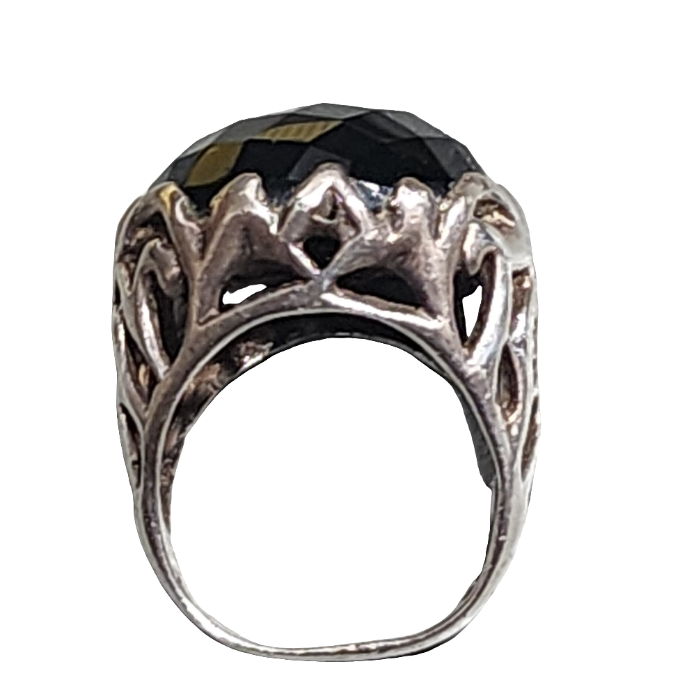 Sterling silver chunky ring with black stone size 7