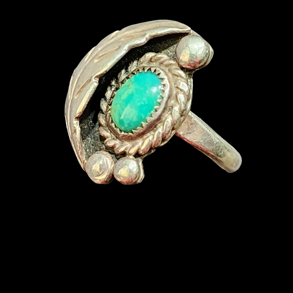 Vintage sterling silver Native American Turquoise Ring size 6 fine jewelry