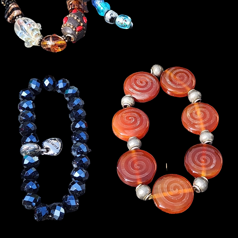 Jewelry nice lot of glass beads stretch bracelets cheap for resale