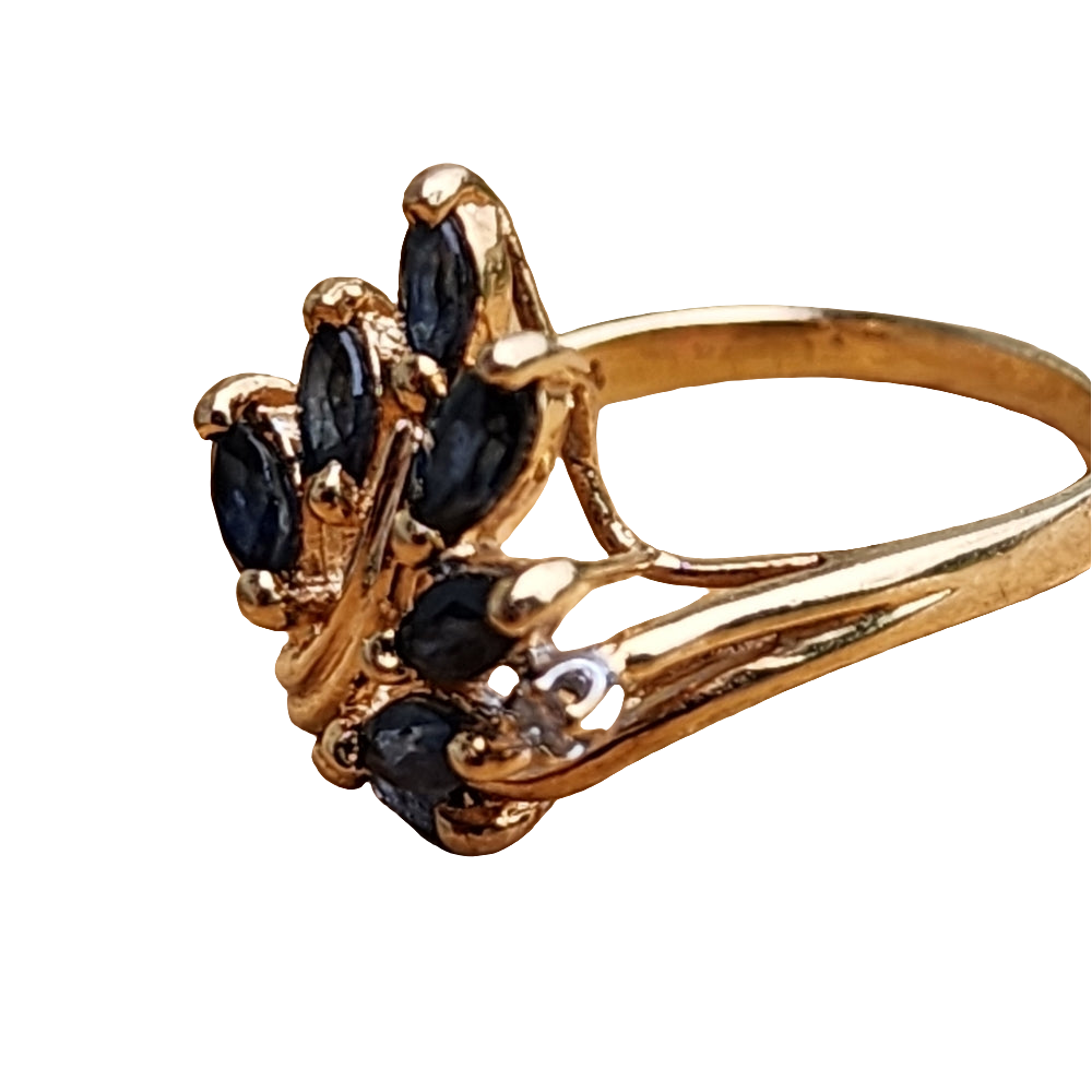 14k yellow gold Diamond sapphire ring size 6 great investment