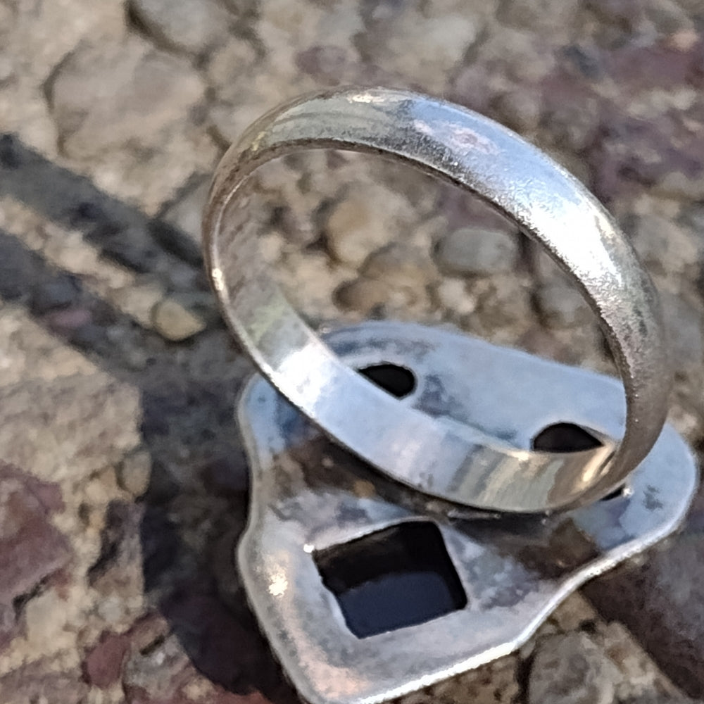 Sterling silver 926 onyx ring size 8