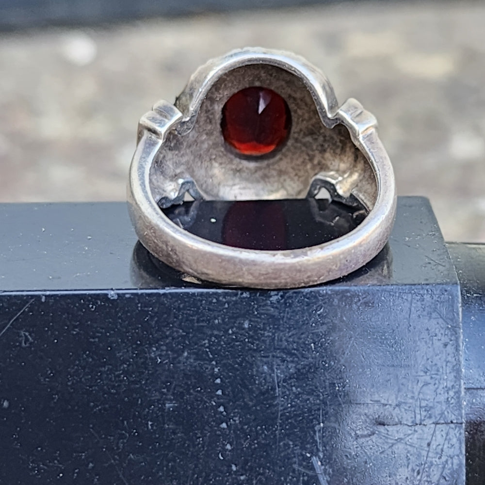 Sterling silver Garnet ring size 6.75