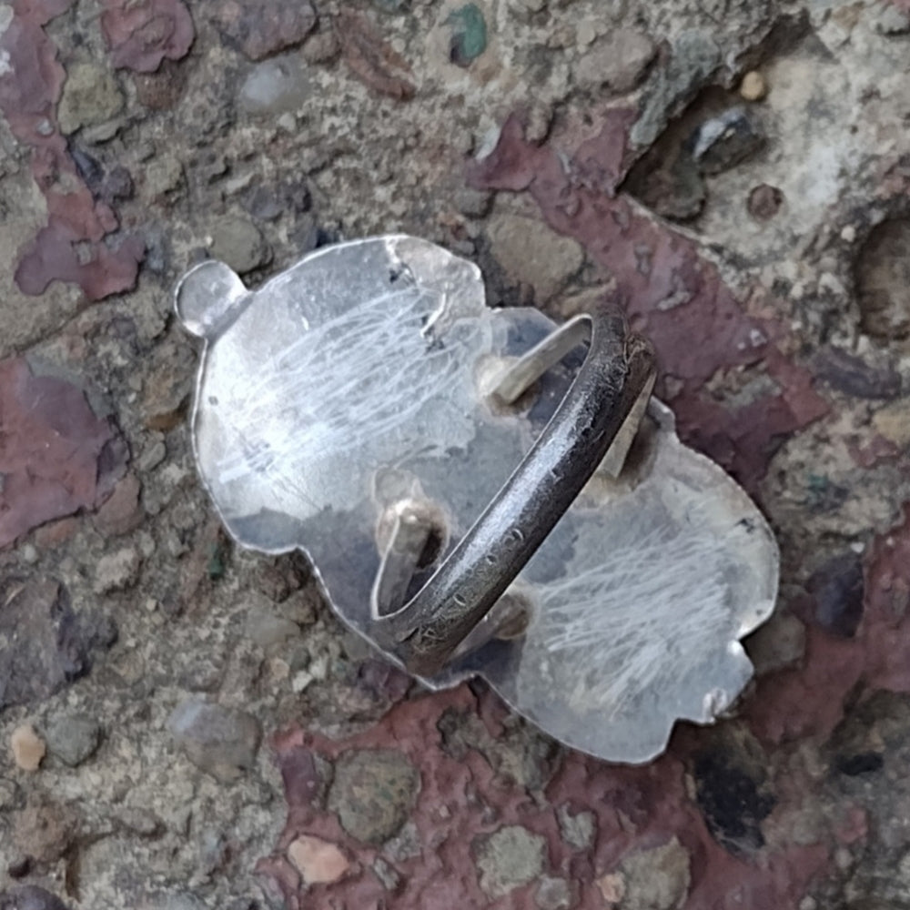 Vintage Native American sterling silver mother of pearl ring size 4.25