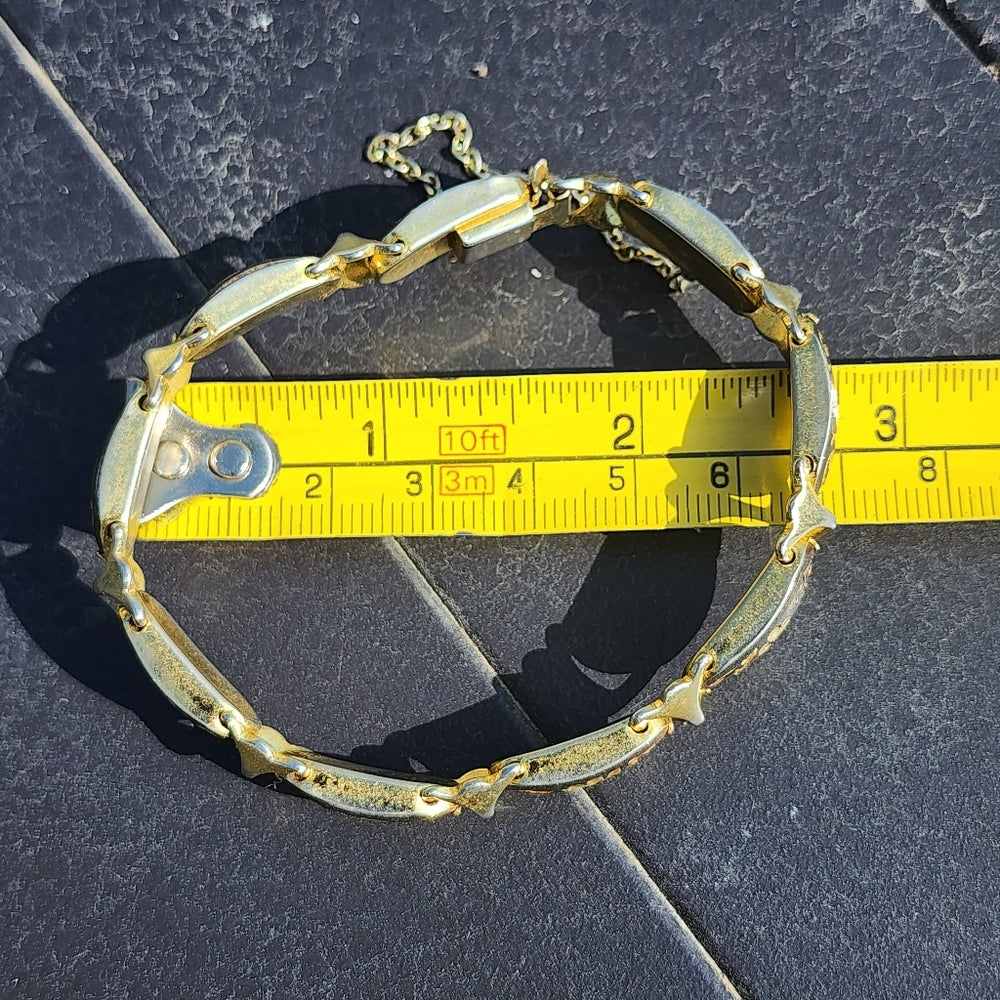 Vintage Damascene bracelet with floral design