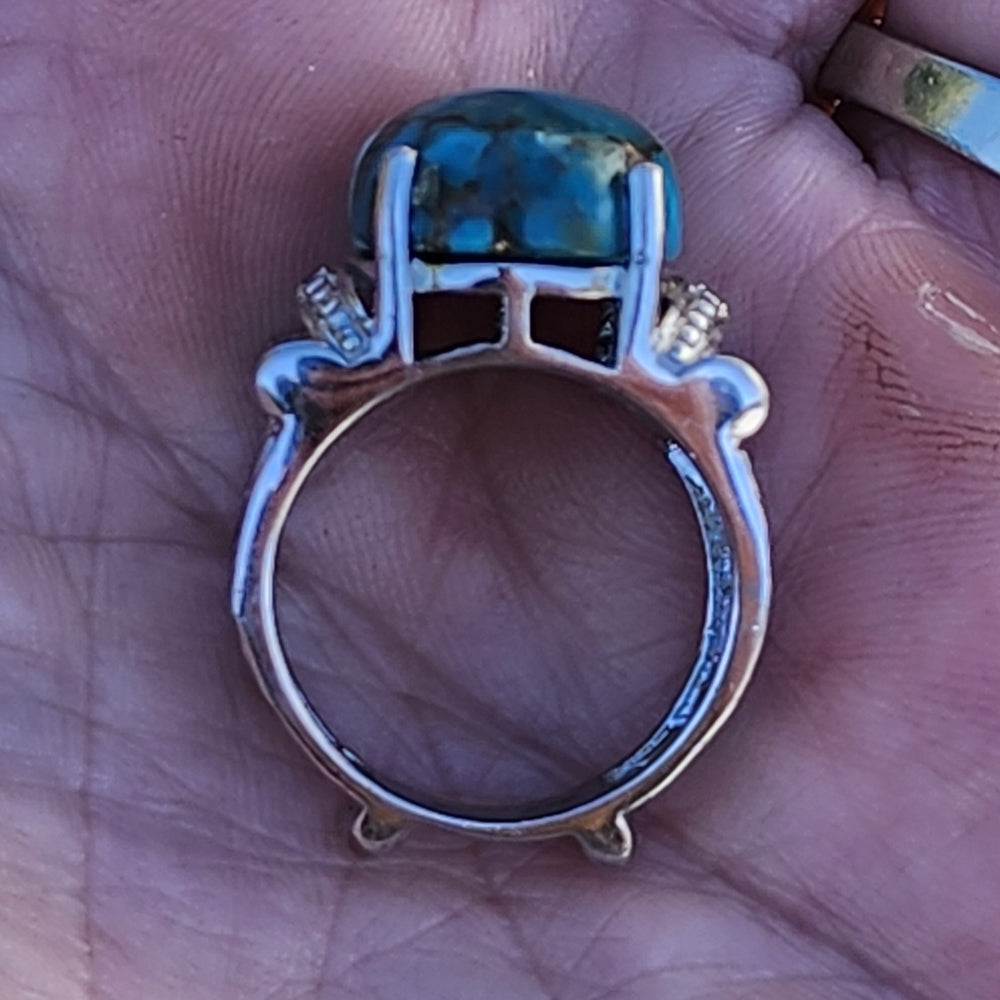 Karis STS beautiful Turquoise Ring with side Stones clear and purple size 7