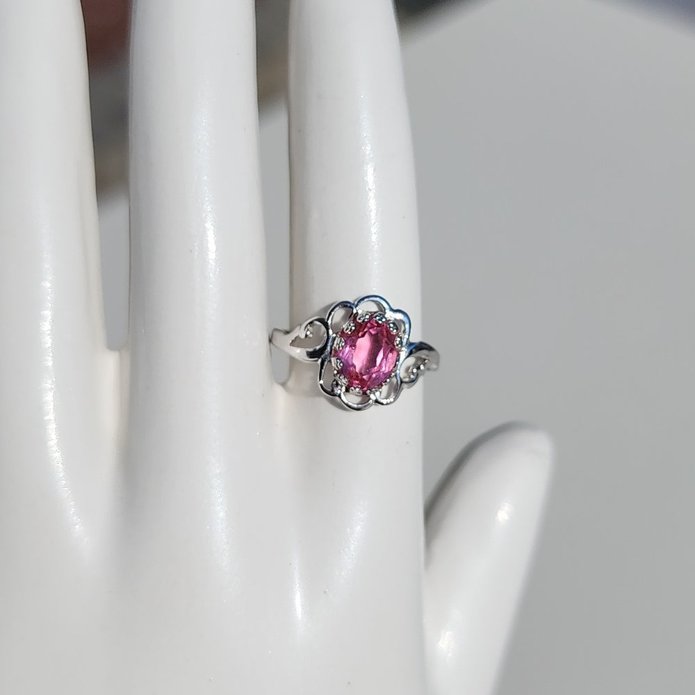 Sterling silver dainty pink stone ring size 6.75