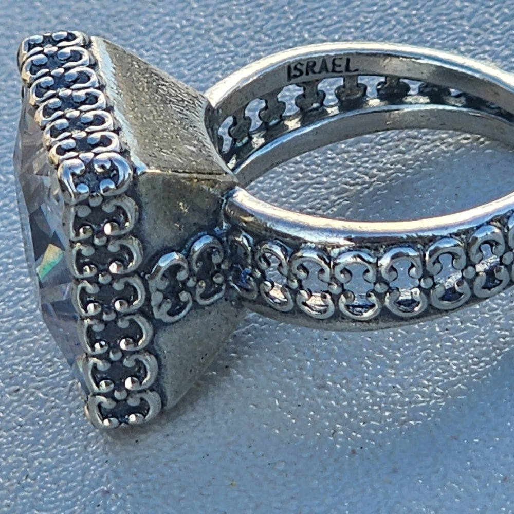 Quality chunky sterling silver ring Made in Israel size 8 big clear Stone